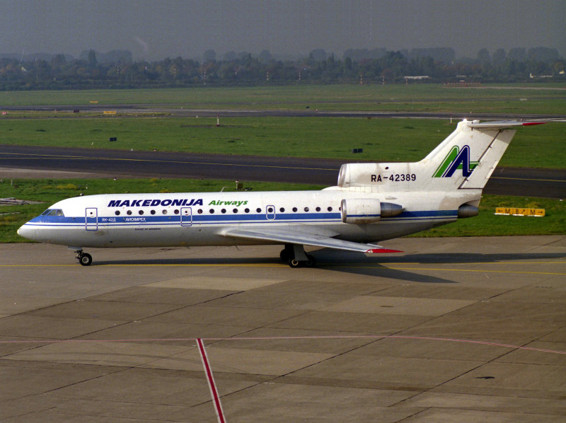 YAK-42D  RA-42389