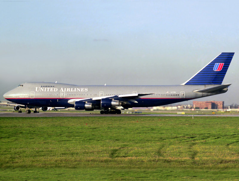 B747-200  N4735U