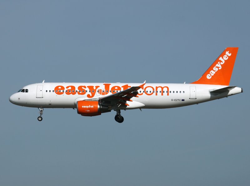A320 G-EZTC