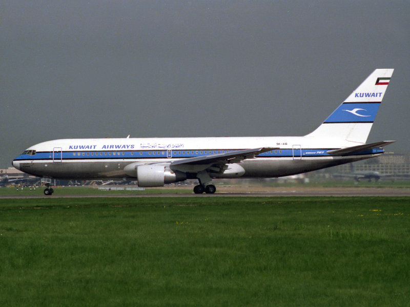 B767-200  9K-AIB