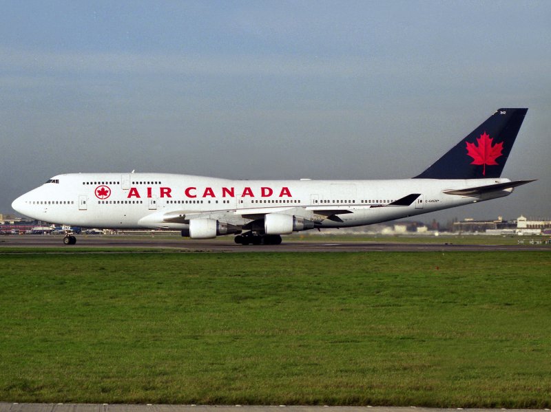 B747-400  C-GAGM