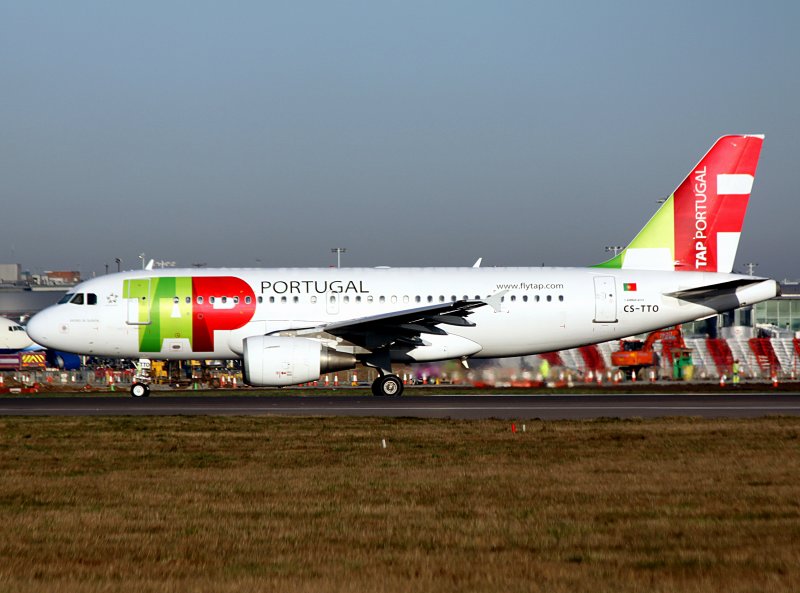 A-319  CS-TTO