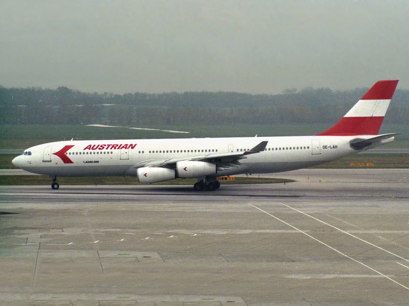 A-340-200 OE-LAH