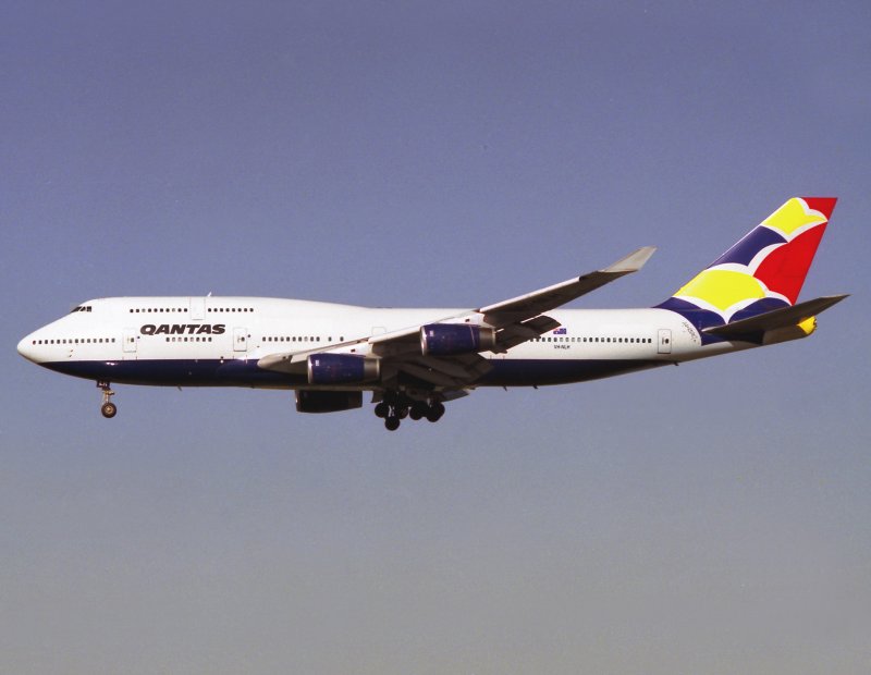 B747-400 VH-NLH