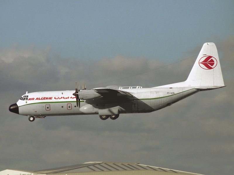 L1382F 7T-VHL