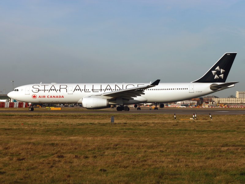 A330-300 C-GHLM