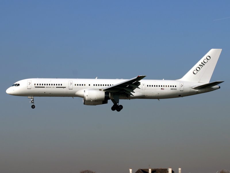 B757-200  N610G