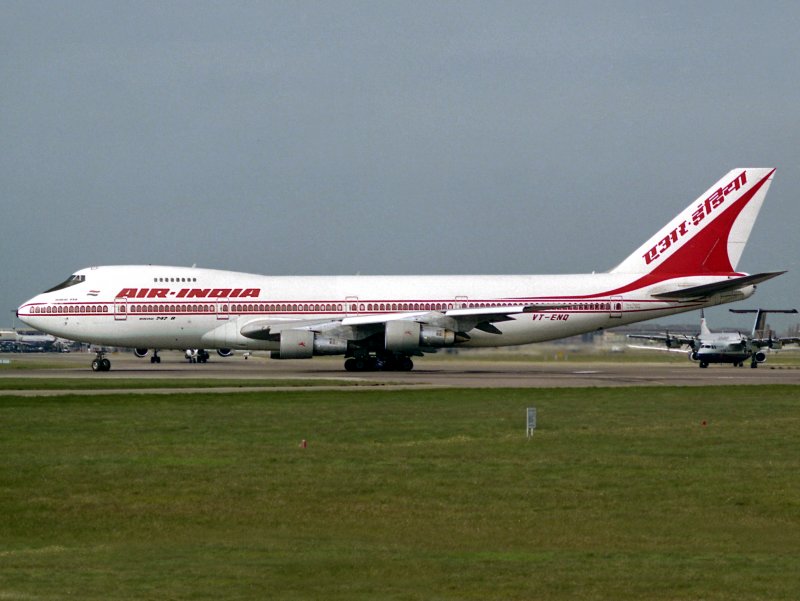 B747-200  VT-ENQ