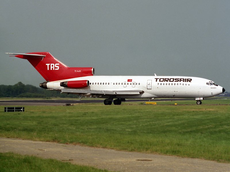 B727-100  TC-AJU