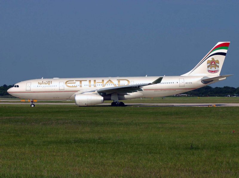 A-330-200 A6-EYG