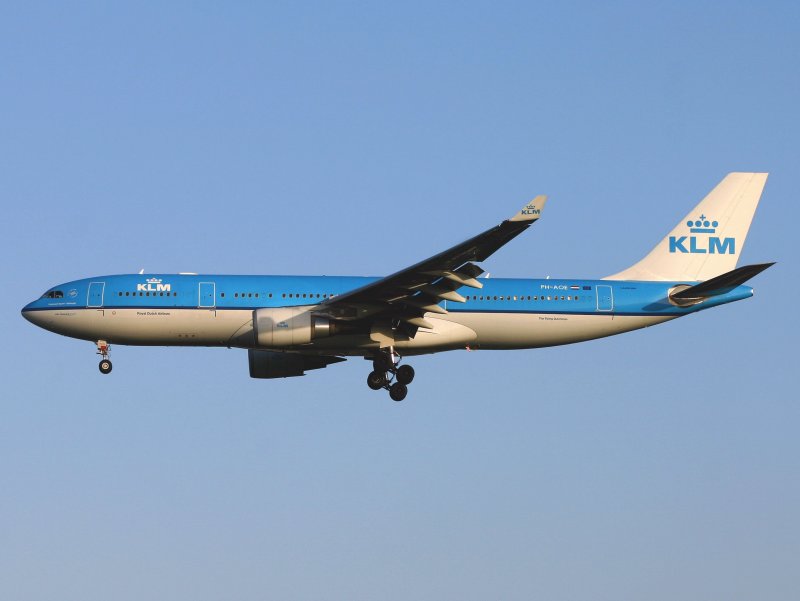 A330-200 PH-AOE
