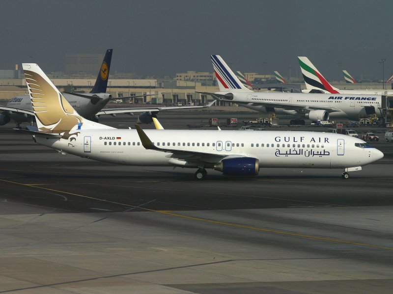 B.737-800 D-AXLD