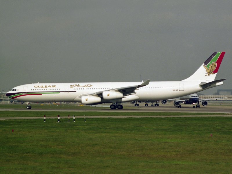 At LHR 27L
