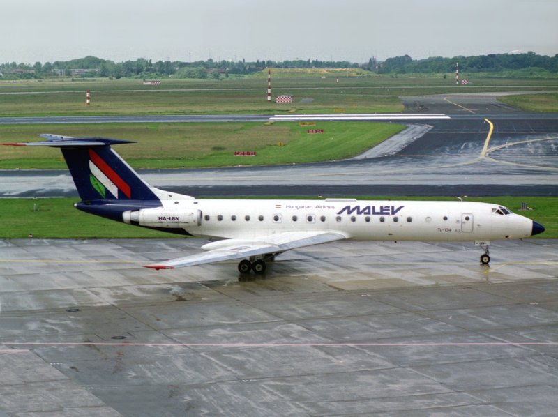 TU-134A HA-LBN