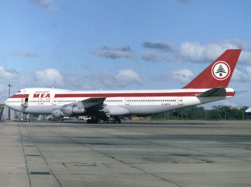 B747-200 EI-BPH