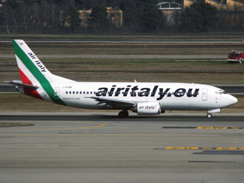 B737-300 I-AIGM 