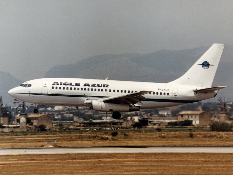 B737-200 F-GMJD