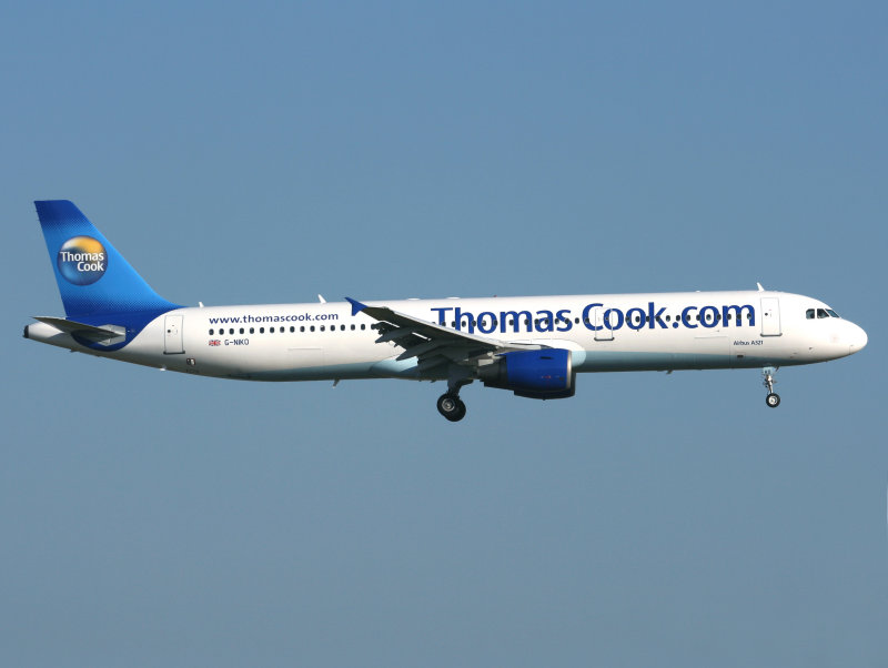 A-321 G-NIKO