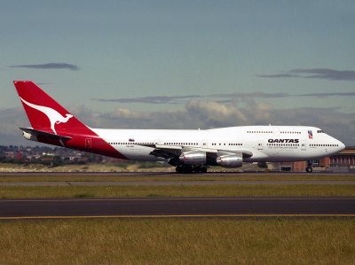 B.747-300  VH-EBY
