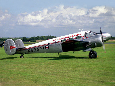 Beech18  N5369X