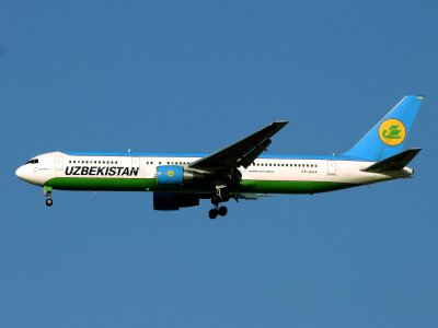 B767-300 VP-BUA