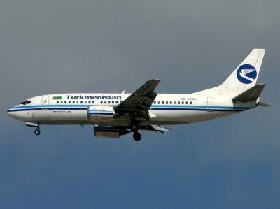 B737-300 EZA-003