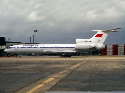 TU-154M  RA-85647