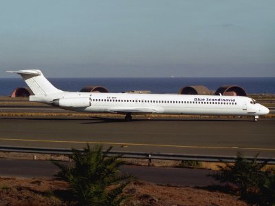 MD-83 SE-DHF