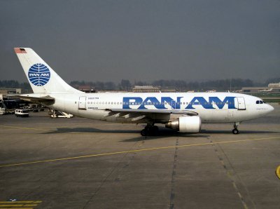 A310-200  N807PA