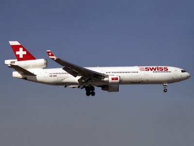 MD-11  HB-IWM