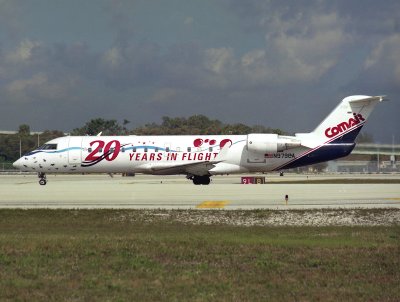 CRJ-600  N979CA
