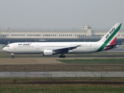 B767-300 I-AIGG