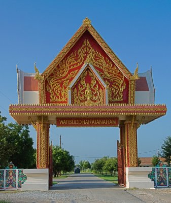 Entrance of Wat Buddharatanaram