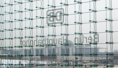 Hauptbahnhof window