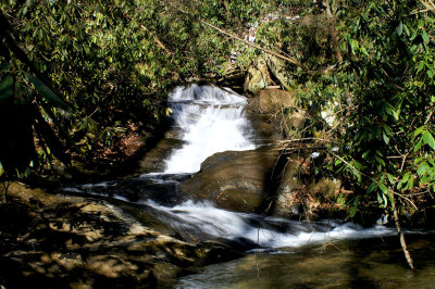 A lovely Little Cascades (8 to 10 Ft.) Just be for you get to 30 Ft. Falls