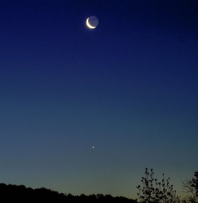 Jupiter & The Moon This Morning 4/11/10 At 6:15 AM
