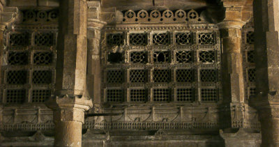 interior carved screens Jumma Masjid