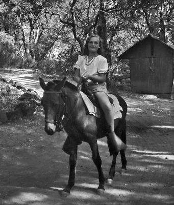 Becky,riding.jpg