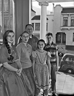 Dave,kids,front porch.jpg