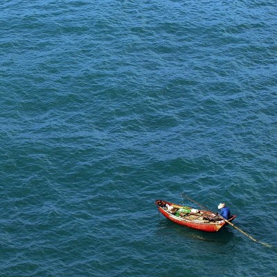 Lonely Boat   @t