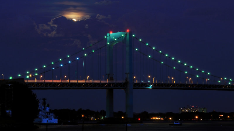 Throgs Neck Bridge
