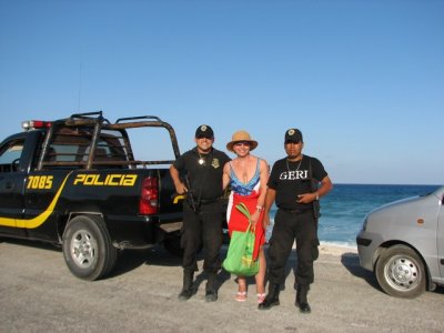 The friendly policia help you out!!