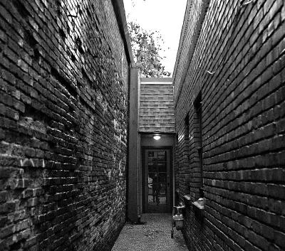 Side Alley