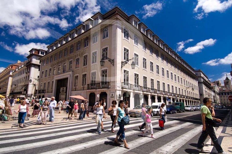 Rua Augusta, 24 / Rua do Comrcio, 100 (Arq. Lus Cristino da Silva)