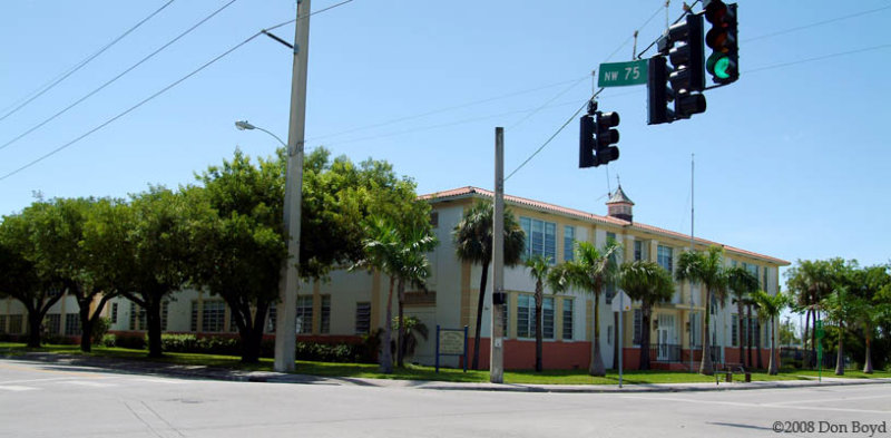 2008 - looking southeast at St. Marys Parochial School, Miami, photo #0656
