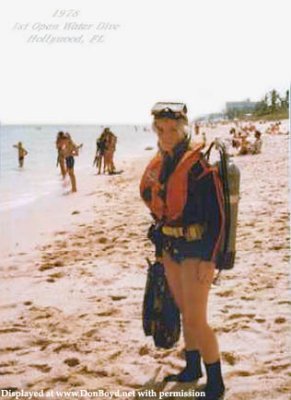1978 - Jona Mulvey from Miami Beach preparing for her first open water dive