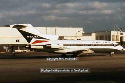 1977 - Delta Air Lines (ex-Northeast Airlines) B727-95 N1635 west of gate H-9 at MIA