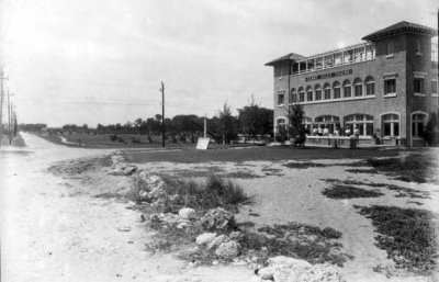 1925 - the Sunny Isles Casino