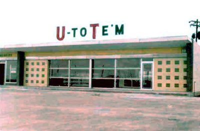 1957 - U-toTe'm convenience store at NW 103 Street and 12 Avenue, Miami