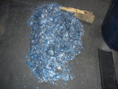 PET Blue and Clear Flake Load